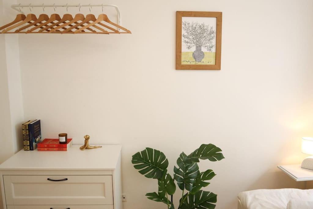 Charming, Modern & Spacious Apartment Wien Exteriör bild