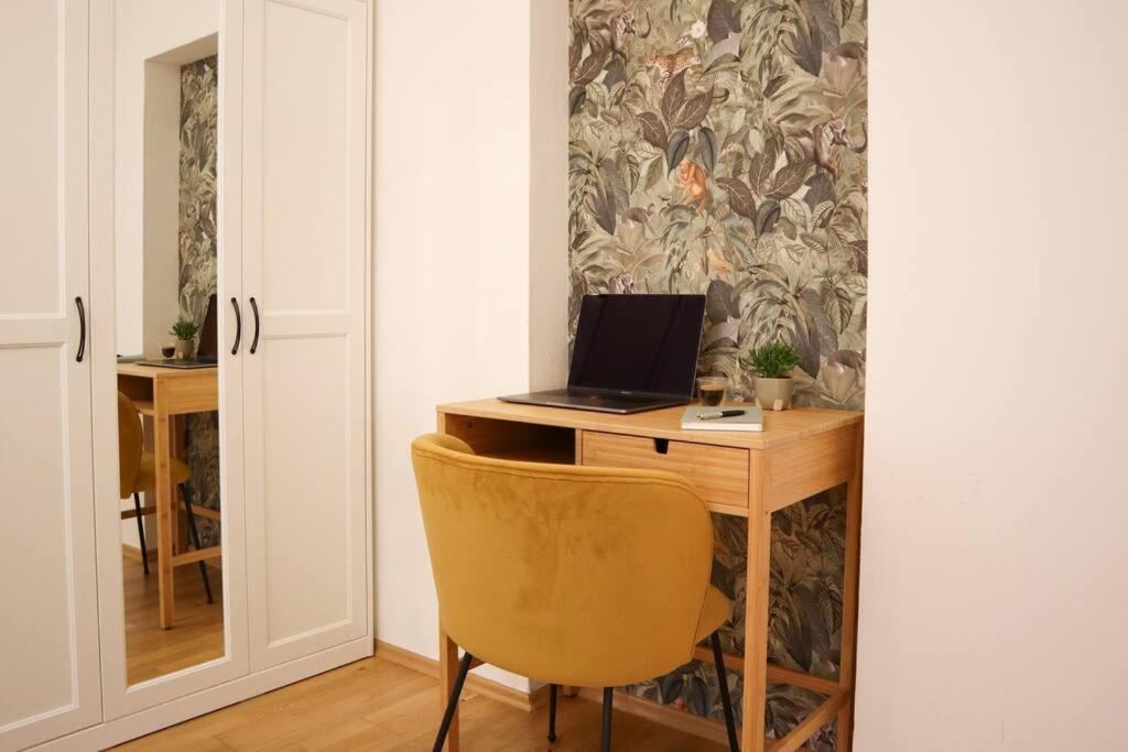 Charming, Modern & Spacious Apartment Wien Exteriör bild
