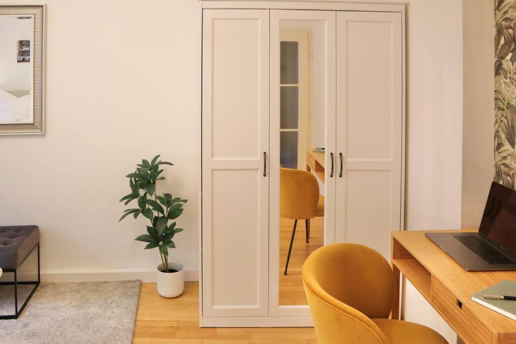 Charming, Modern & Spacious Apartment Wien Exteriör bild