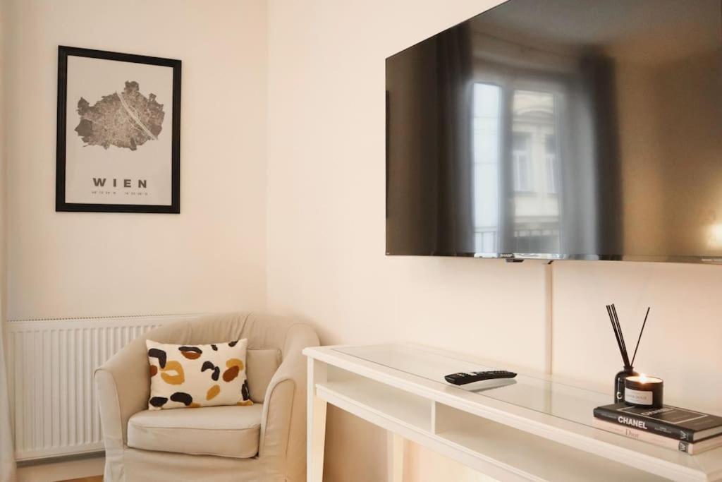 Charming, Modern & Spacious Apartment Wien Exteriör bild